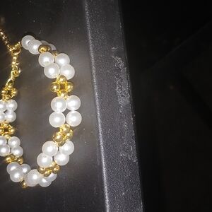 Elegant Gold and White Beaded Bracelet